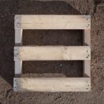 300kg Capacity SKID 600mm x 600mm x 110mm Pallet No Bottom Boards (Wooden)